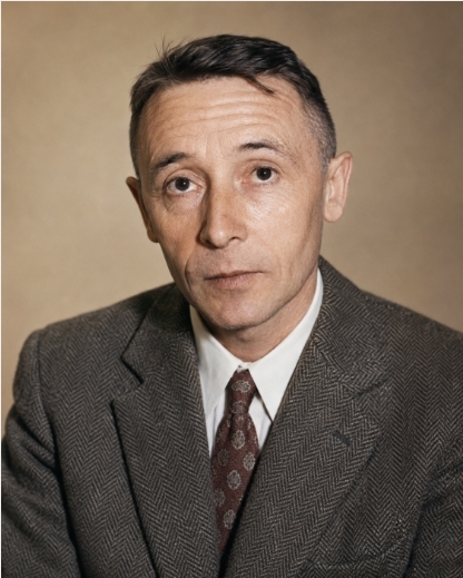 Portrait en couleur de Julien Gracq, écrivain français, évoqué dans un article sur la sociologie de la littérature et la construction romanesque.